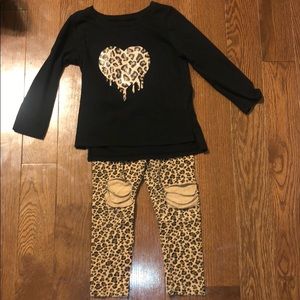 Leopard 3t outfit
